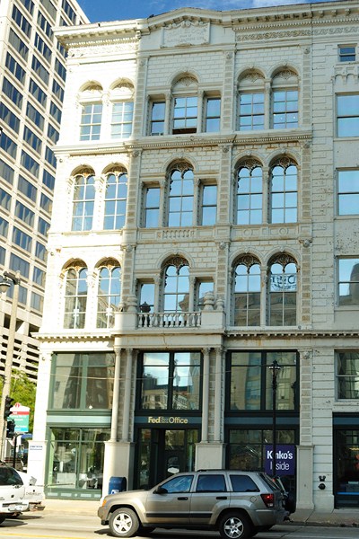327 Milwaukee Iron Block.jpg